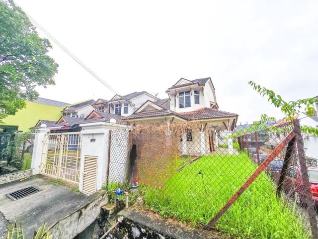 END LOT 2 Storey Terrace Seksyen 8, Shah Alam 1