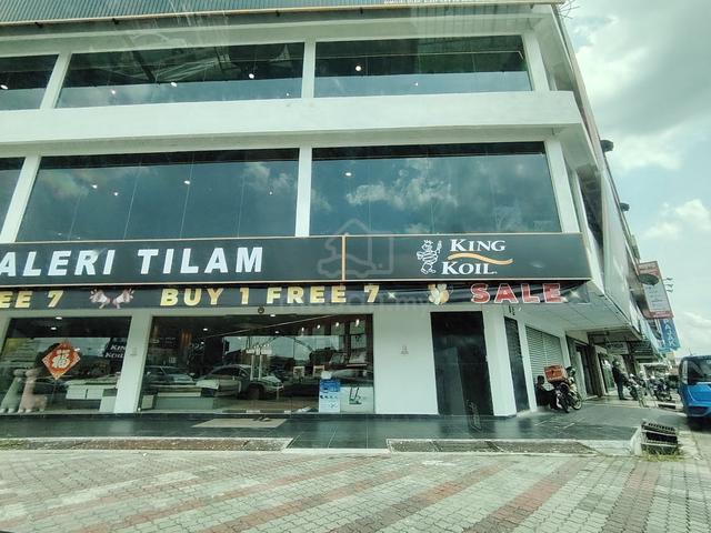 Batu 11, Cheras / Balakong, Seri Kembangan / Ground Floor Shop 1