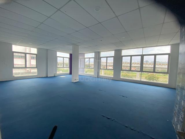 3 Element 3200 sqf Office with Lift bandar putra permai Equine 4