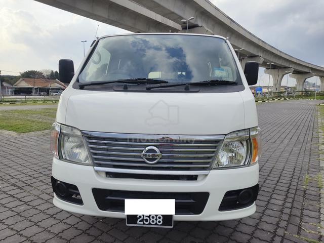 2011 Nissan Urvan (3.0) Window Van 14 seat - 2