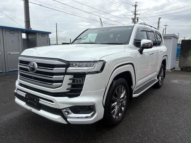 2025 Unreg. Toyota Land Cruiser 300ZX. 3.5L. Petro - 2