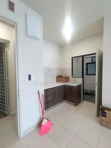 Residensi Max 1