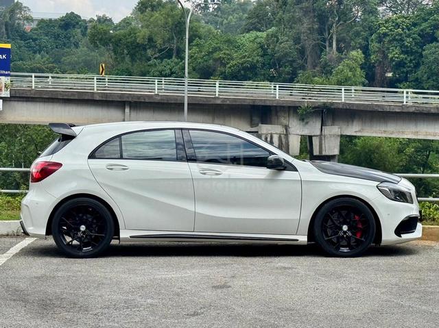 Mercedes Benz A250 2.0 Turbo AMG W176 HarmanKardon - 5