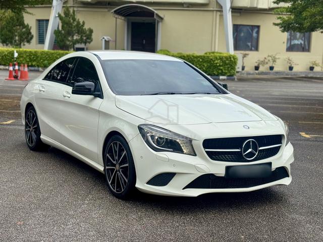 2015 Mercedes Benz CLA 200 1.6 - 1 owner big geran - 2