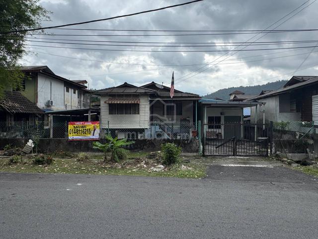 Rumah Semi Permenant, Kg Cheras Baru, Kuala Lumpur 1