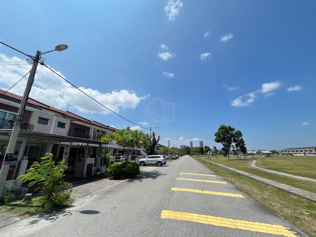 Taman Saujana KLIA Sepang Rumah Teres Facing Open Untuk Dijual 1