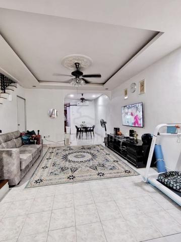 JALAN JASA, TMN MUTIARA RINI, SKUDAI - 2 Storey Terrace / RENOVATED 1