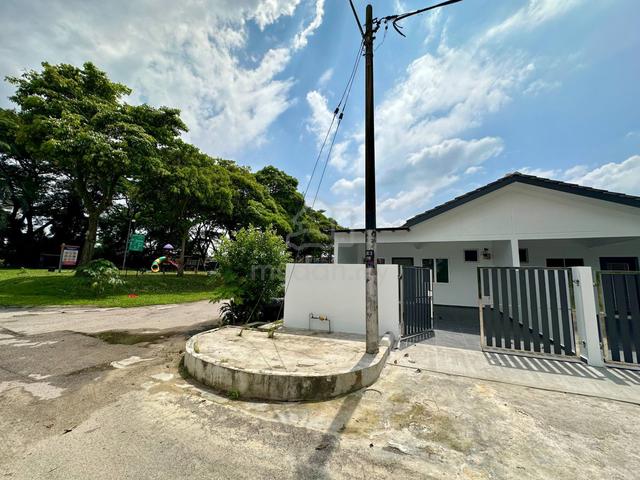 1 Storey House Renovated 2 adjoining unit Jalan Dedaru Taman Megah Ria 1