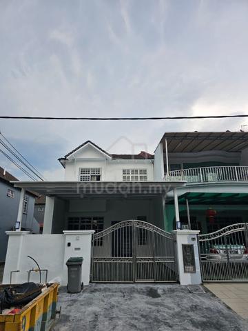 Fully Renovated 2 Storey Endlot Jalan Kebudayaan Taman Universiti 1