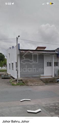 Taman University 1.5 Terrace Factory End Lot Facing Main Road FOR RENT 1