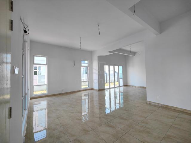 New [Klebang Utama] - 2.5 Storey Semi-Detached, Gated n Guarded 1