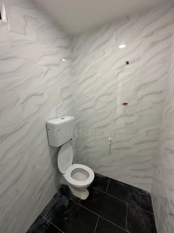Flat Taman Perling 5