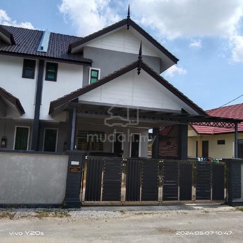 Rumah Semi D 2 Tingkat Luas Untuk Dijual di Taman Chonang Jaya S.Takir 1