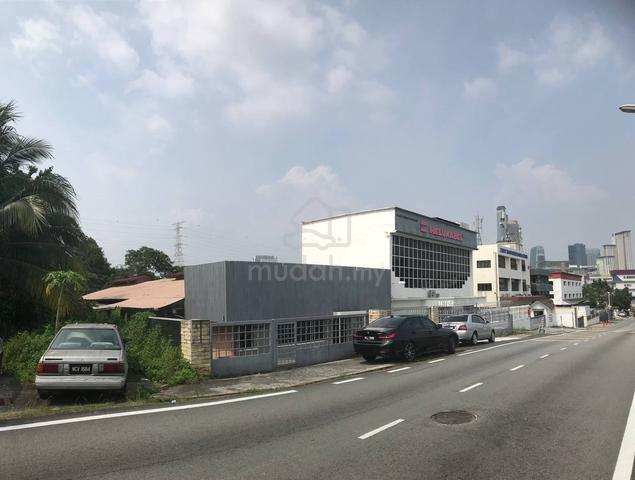 Petaling Jaya WAREHOUSE / FACTORY FOR RENT 1