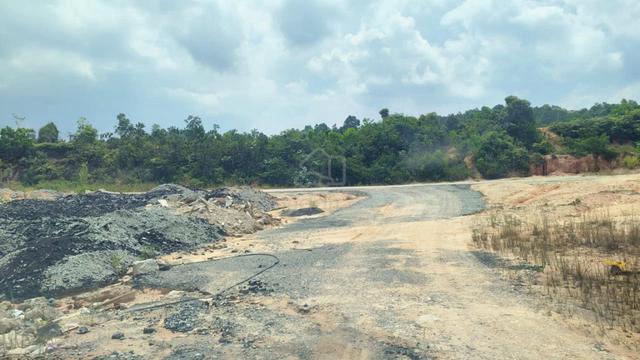 Tanah 1 Ekar Bukit Enggang Sebelah Taman Tema Monkeys Canopy 1