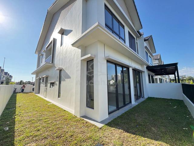 Lake Home Semi Detached Sejati Lakeside 2 Cyberjaya 1