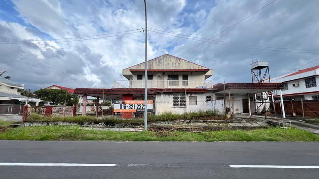 Taman Kinanty, Foh Sang, Semi D, Corner Lot, Basic Fitting, 4470 Sf 2