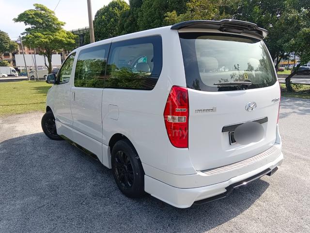 2019 Hyundai GRAND STAREX 2.5 ROYALE FACELIFT (A) - 3