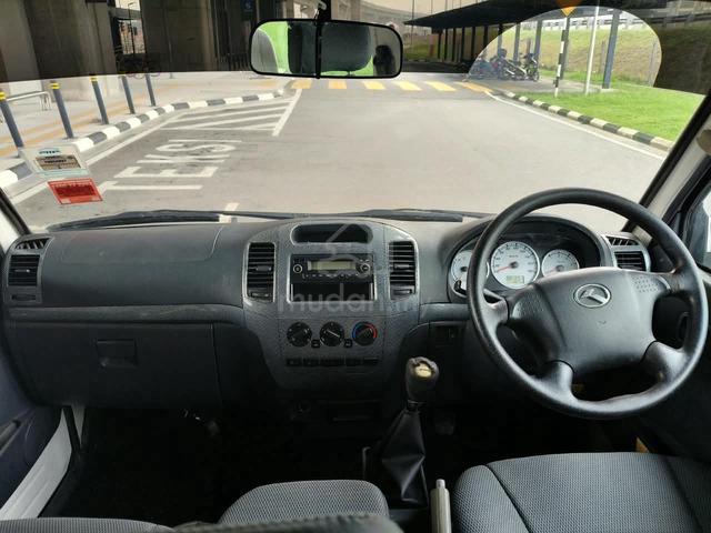 2020 King Long PLACER 2.8 (M) Window Van 14 Seat - 5