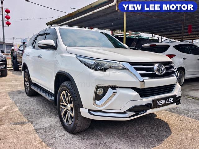 2016 Toyota FORTUNER 2.7 TRD (A) - 5
