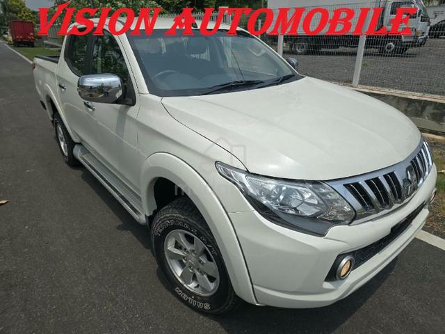 2017 Mitsubishi TRITON 2.4 VGT A/T PREMIUM PUSH ST - 1