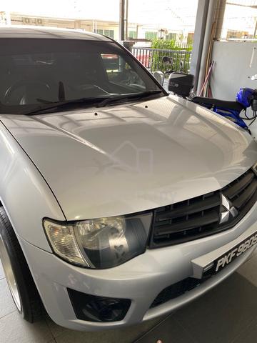 2011 Mitsubishi TRITON 2.5 KB4TGJRXZR FACELIFT (M) - 4