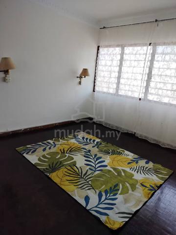 2 storey house Seksyen 11 Shah Alam 1