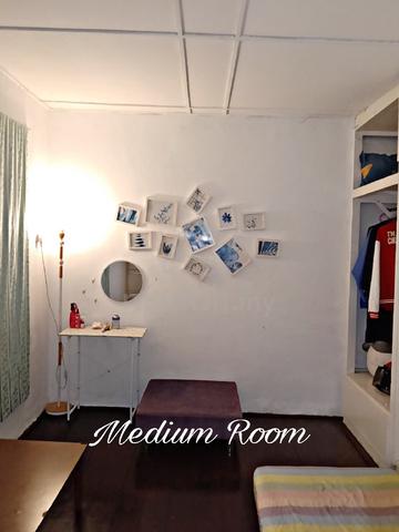 Cozy Room w/ac Taman Cempaka 1