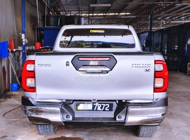(GR)2021 Toyota HILUX 2.4 V FACELIFT (A)FULL LOAN - 4