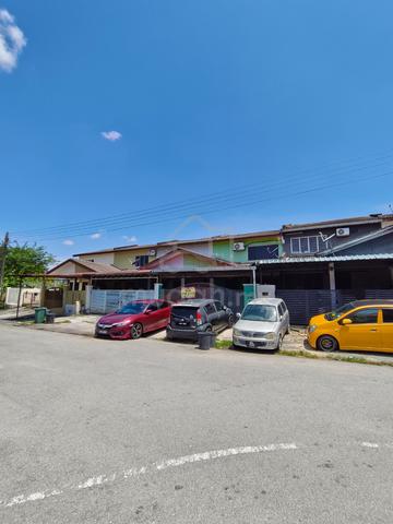 Rumah Teres 2 Tingkat Taman Desa Ramal, Kajang, Selangor. 1