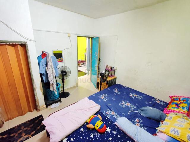 Hajah Fatimah Flat 5