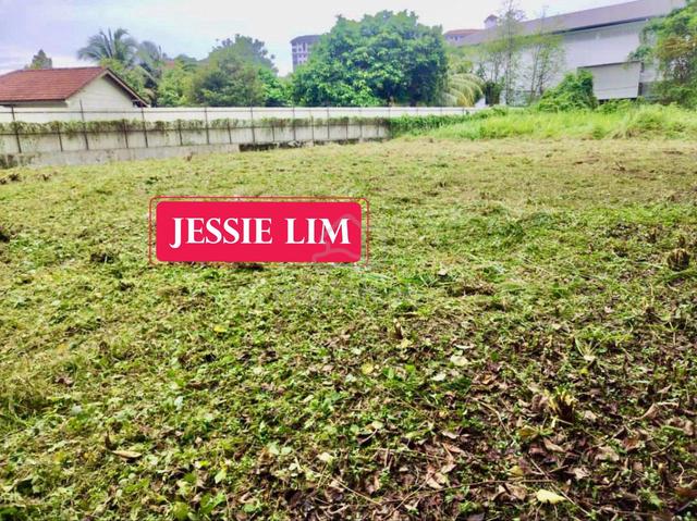 Georgetown Bungalow Land infront of Union High School 6857sf empty 5