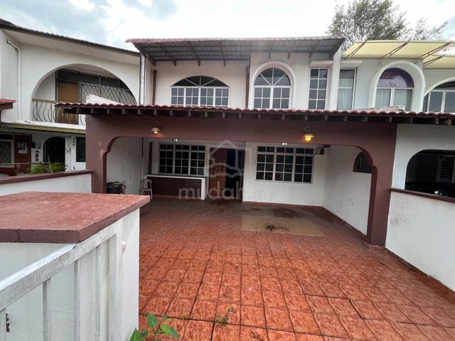 Aesthetic Below Market Value Double Storey Terrace SS12 Subang Jaya 1