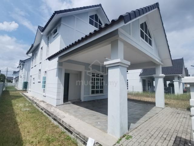 Most Cheapest! Huge Bungalow House Tmn Anjung Gapam Ayer Keroh Mitc! 1