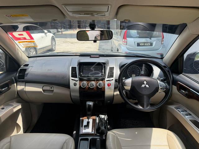 Mitsubishi Pajero Sport 2.5 4WD Diesel 2012/13 - 5