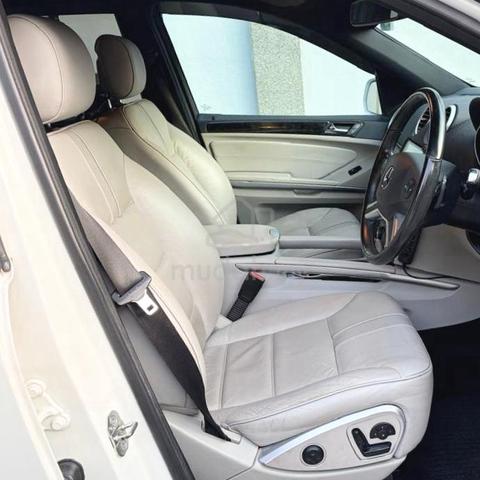 Mercedes Benz ML350 V6 3.5(A)AMG SPORT**ML300 - 5