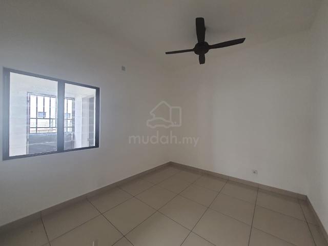 [NEGOTIABLE] Double Storey Superlink Alam Sari, Bangi Intermediate 5