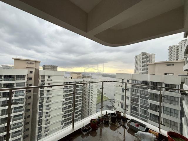 Royal Strand @ Country Garden Danga Bay 1
