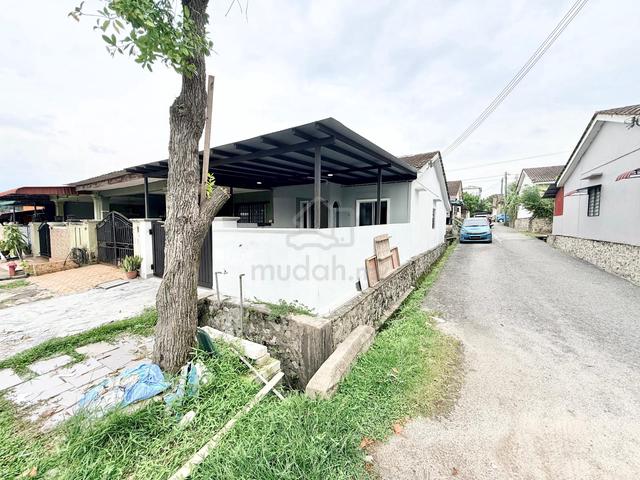 BOOKING 1K JE - FACING PADANG FULLY RENO 1 Storey Terrace Tmn Bakawali 1