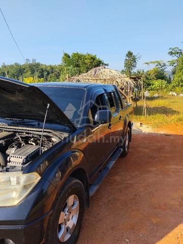 2012 Nissan NAVARA 2.5 LE (A) - 4