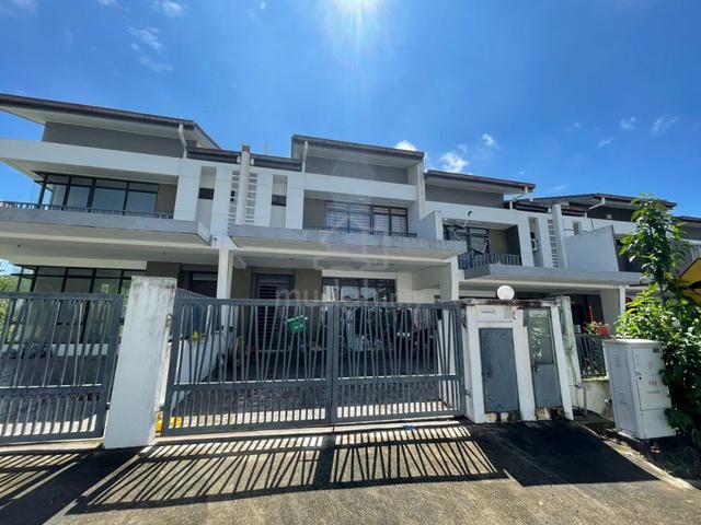 [SUPER CHEAP] 2 Sty Terrace House, M Residence 1, Tasik Puteri, Rawang 1