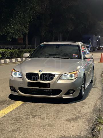 2010 Bmw 525i 2.5 SPORT FACELIFT (A) - 1