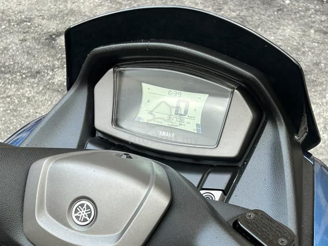 2024 YAMAHA NMAX V2 N MAX N-MAX 1Owner LIKE NEW - photo 8 of 21