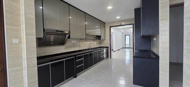 BK8, 2 Storey End Lot 3,283sf Land Area, Side Extended, Freehold 1