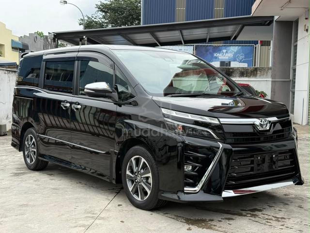 5A NEGO‼️2022 Toyota Voxy 2.0 ZS Kirameki 3 - 1