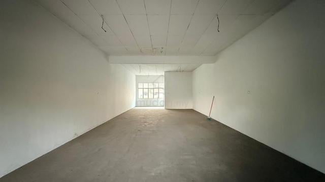 Subang Jaya USJ 16 Shop Lot First Floor Below Apartment Sri Tanjung 1