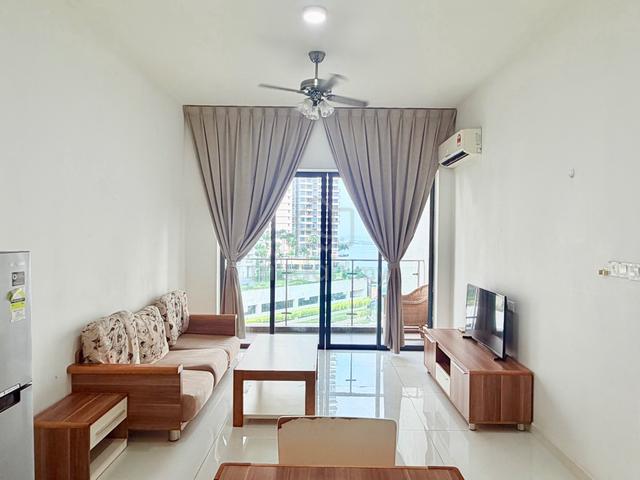 Bay Point @ Country Garden Danga Bay 1