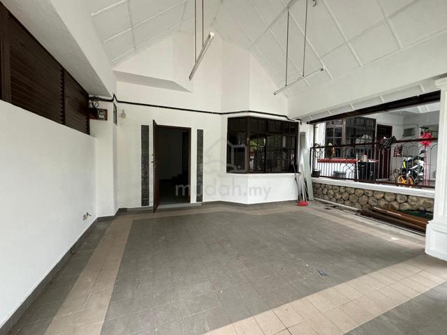 Double Storey Jalan Beringin Taman Rinting Masai 1