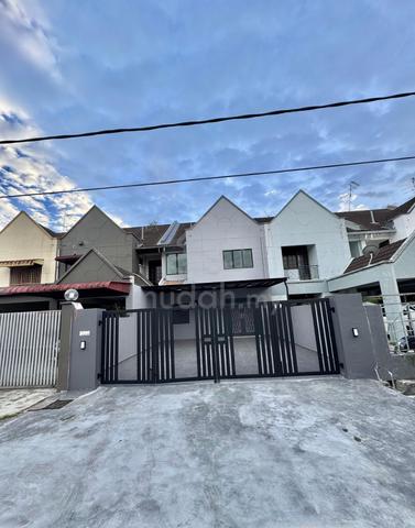 Permas Jaya 12, 2-Storey 22x75 Large Unit G&G Newly Full Renovated@ JB 1