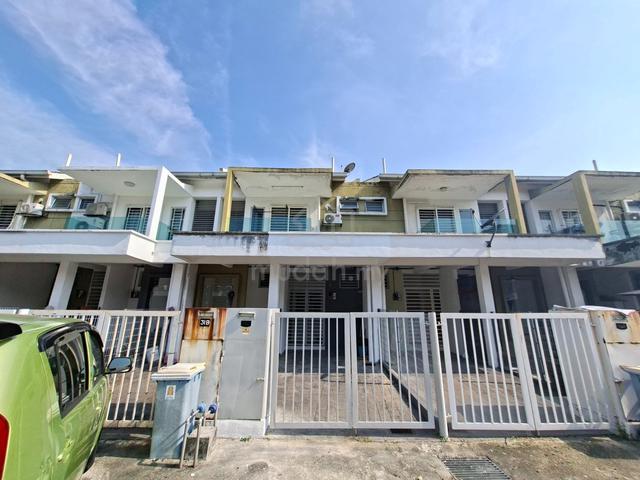 Landed Townhouse (Ground Floor Unit) PEARL VILLA, Bandar Saujana Putra 1